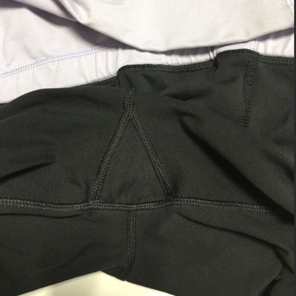 Lululemon Nothing To Hide Crop Black And Lilac 6 - Picture 6 of 8